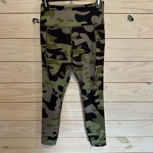 ZYIA Green and Black Camouflage Leggings Athletic Stretch